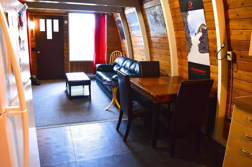 Red Shutter Inn Росленд Екстериор снимка
